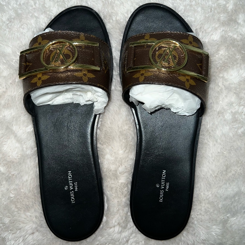 Louis Vuitton Sandals